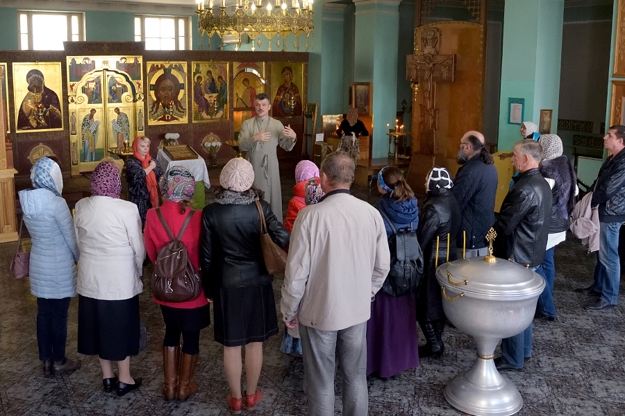 22.10.2016г. Паломнич поездка в г. Новорос общины глухих Краснодара.jpg 22.10.2016г. Паломнич поездка в г. Новорос общины глухих Краснодара.jpg